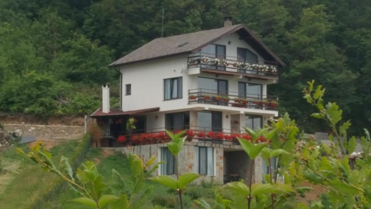Hotel Karadzhovata Kashta Slatograd Exterior foto